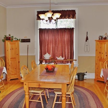 Bennett House B&B 伍德斯托克 外观 照片